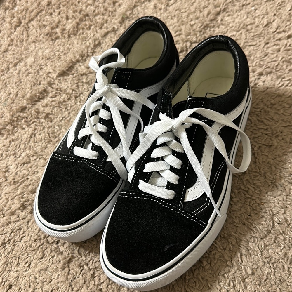 Vans old school shoes